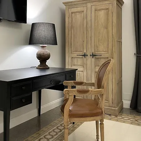 Apartment Dimora Borghese “whitaker” *